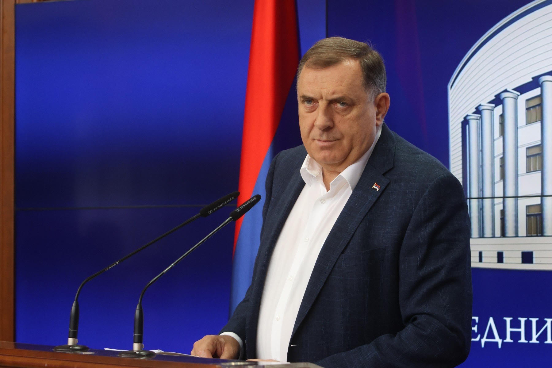 Dodik: Srpska planira kupovinu ekoloških autobusa