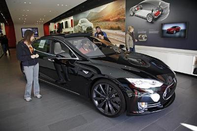 Tesla na svakom prodatom autu gubi 4.000$