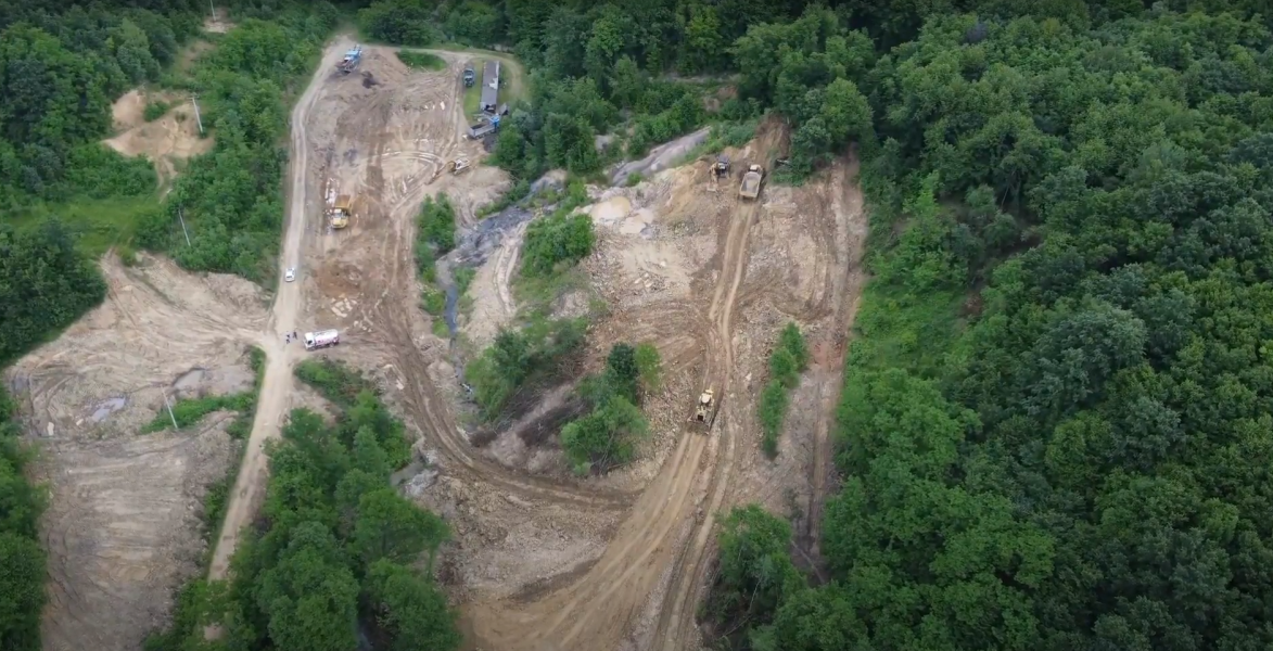 Bageri nastavili raskopavanje u Bistrici (VIDEO)