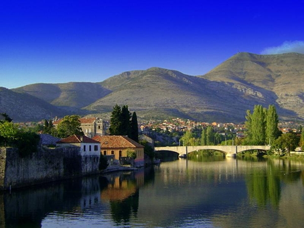 Trebinje sufinansira sanaciju fasada